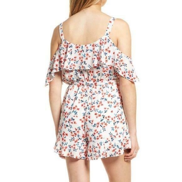 Floral romper by cupcake and cashmere size M NWT - Picture 5 of 7